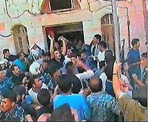 Palestinian MOB participate in al-Aqsa Entefada